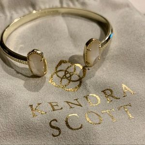 Kendra Scott Gold Elton Bracelet in Ivory Mother